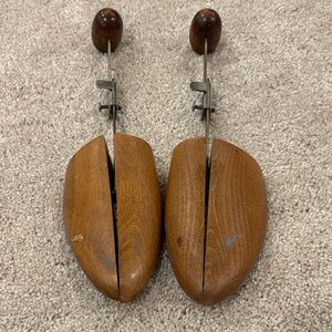 Vintage pair of men’s Wooden Shoe Trees/stretchers